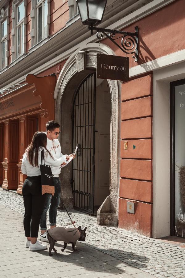 Gentry11 Rooms&More Maribor Ngoại thất bức ảnh